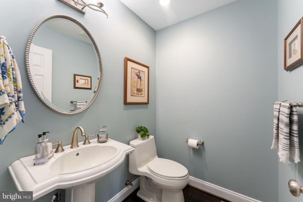 Bathroom, Interior, Recessed Lighting, Wood Texture Flooring