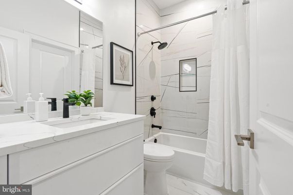 Bathroom, Interior, Marble, Marble Walls