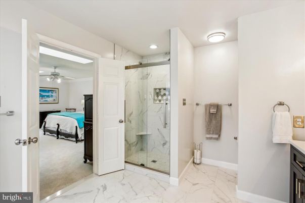 Bathroom, Bedroom, Glass Shower, Interior, Marble, Marble Walls, Recessed Lighting