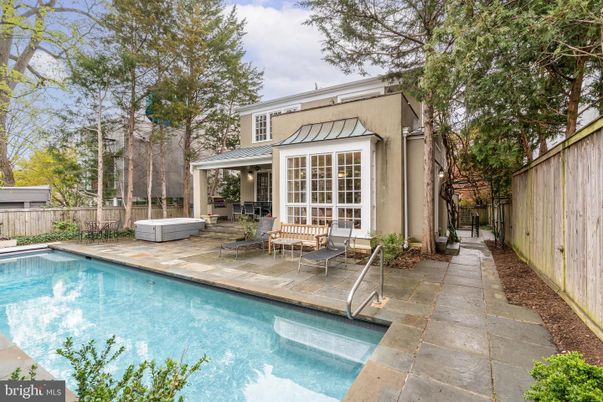 Exterior, Hot Tub, Pool