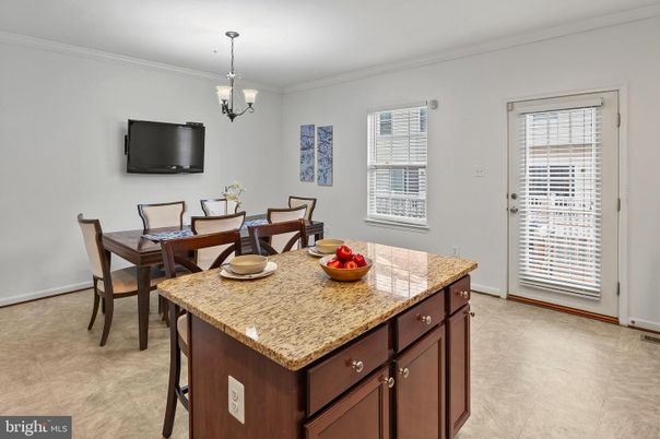 Chandelier, Dining room, Interior, Pendant Lights