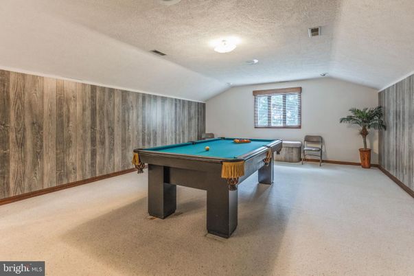 Billiard Table, Game Room, Interior