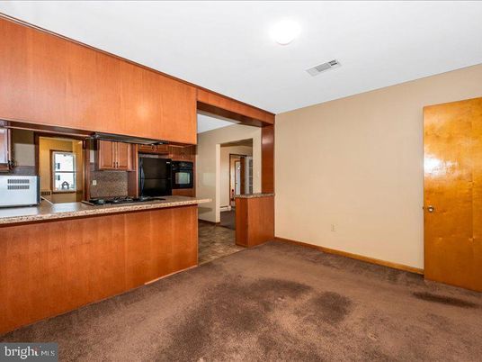 Empty room, Interior, Kitchen, Recessed Lighting