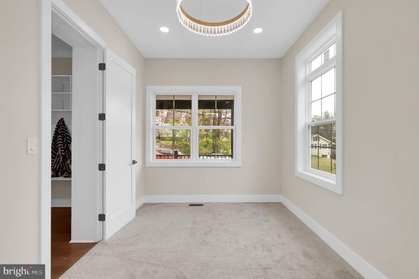 Empty room, Interior, Pendant Lights, Recessed Lighting