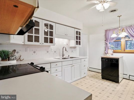 Interior, Kitchen, Pendant Lights
