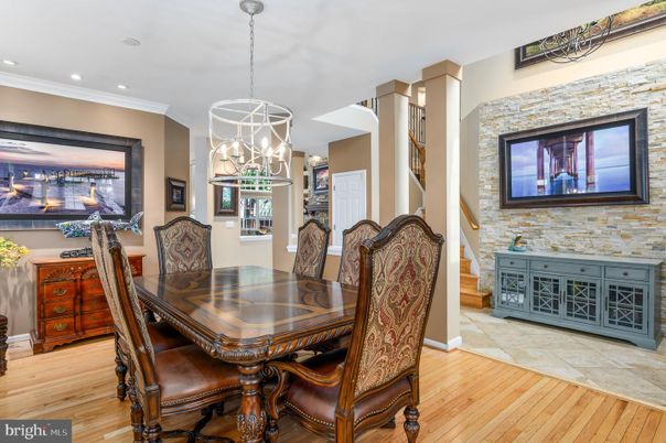 Dining room, Interior, Pendant Lights, Recessed Lighting, Wood Texture Flooring
