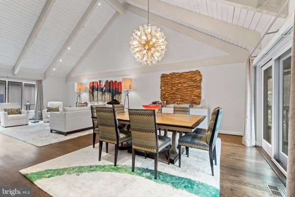 Chandelier, Dining room, Interior, Living room, Pendant Lights, Recessed Lighting, Wood Texture Flooring