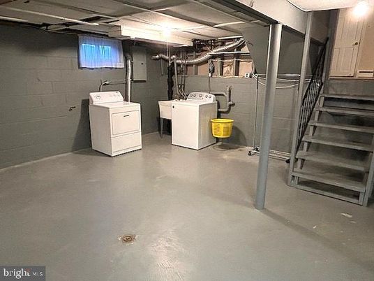 Interior, Stone Walls, Washer