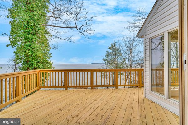 Exterior, Wood Texture Flooring