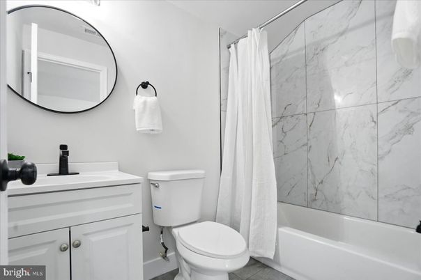 Bathroom, Interior, Marble Walls