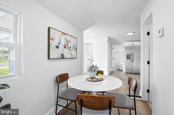 Dining room, Interior, Kitchen, Recessed Lighting, Stainless Steel Appliances, Wood Texture Flooring