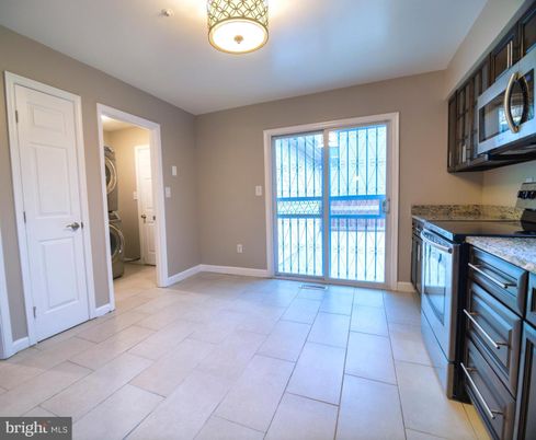 Interior, Utility Closets, Washer