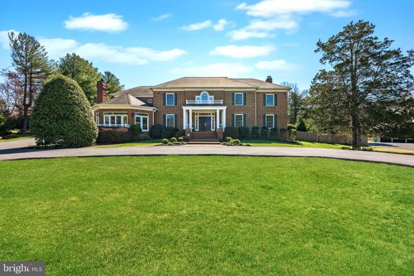 Backyard, Exterior, Facade, Brick Facade, French Provincial