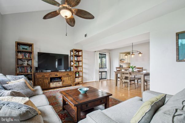 Dining room, Interior, Living room, Pendant Lights, Wood Texture Flooring