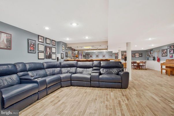 Dining room, Interior, Living room, Recessed Lighting, Wood Texture Flooring