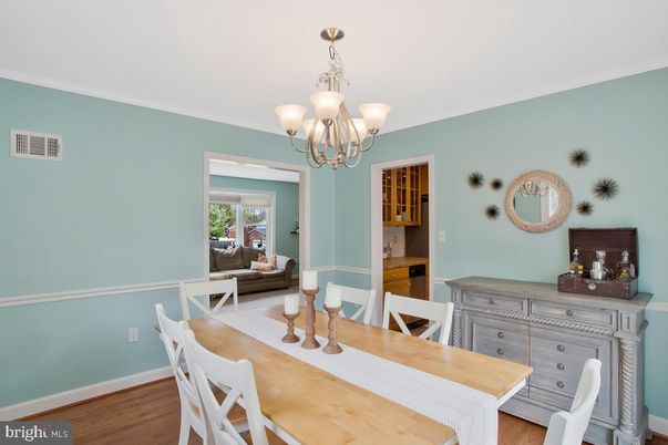 Chandelier, Dining room, Interior, Living room, Wood Texture Flooring