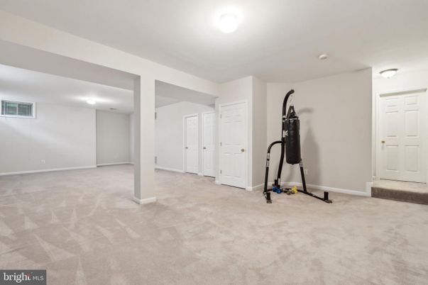 Empty room, Fitness Equipment, Interior