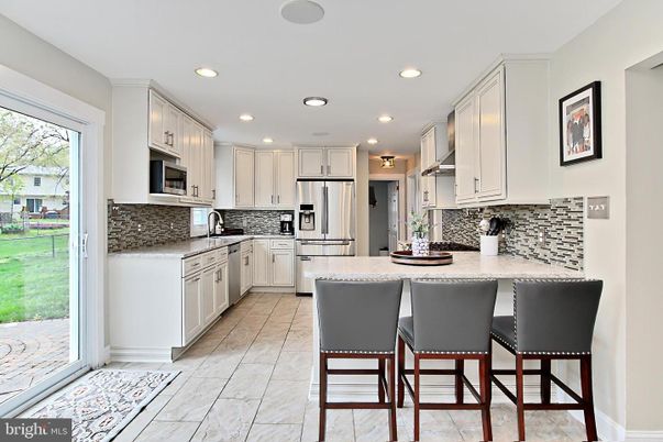 Interior, Kitchen, Marble, Recessed Lighting, Stainless Steel Appliances
