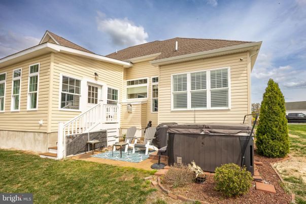Backyard, Exterior, Hot Tub