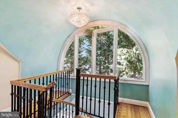 Chandelier, Interior, Wood Texture Flooring