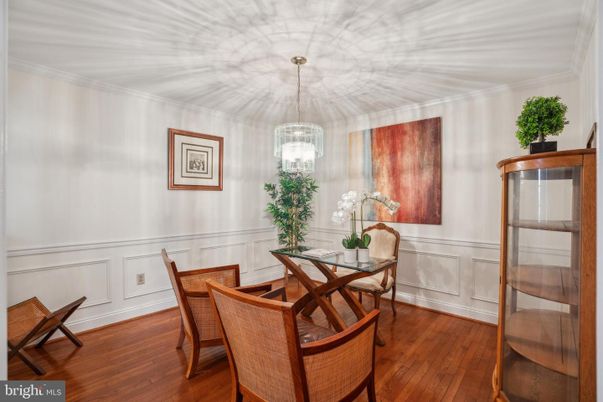 Chandelier, Dining room, Interior, Wood Texture Flooring