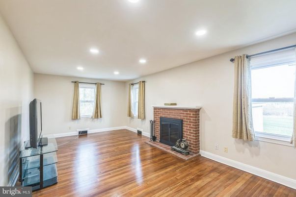 Empty room, Fireplace, Interior, Recessed Lighting, Wood Texture Flooring