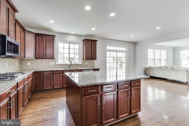 Interior, Kitchen, Living room, Recessed Lighting, Wood Texture Flooring