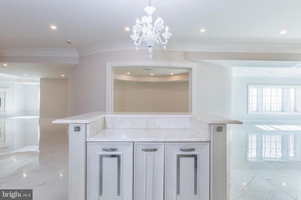 Chandelier, Interior, Marble, Recessed Lighting