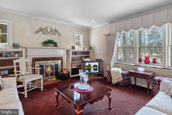 Fireplace, Interior, Living room, Recessed Lighting