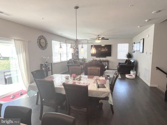 Dining room, Interior, Living room, Pendant Lights, Recessed Lighting, Wood Texture Flooring