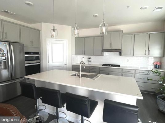 Interior, Kitchen, Pendant Lights, Recessed Lighting, Stainless Steel Appliances