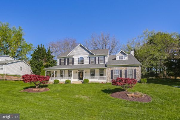 Backyard, Exterior, Facade, Farmhouse