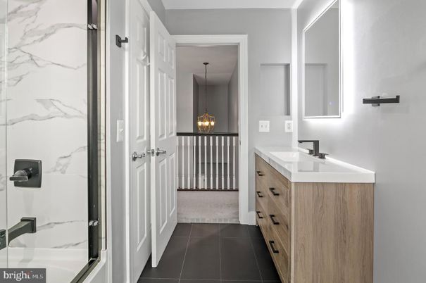Bathroom, Interior, Marble Walls, Pendant Lights