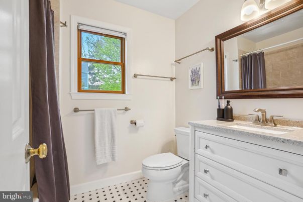 Bathroom, Interior