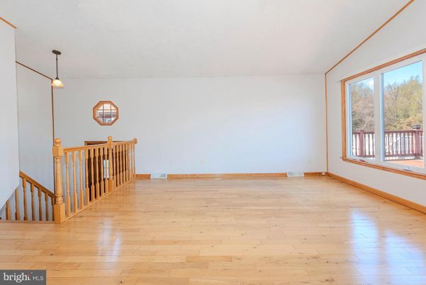 Interior, Pendant Lights, Wood Texture Flooring