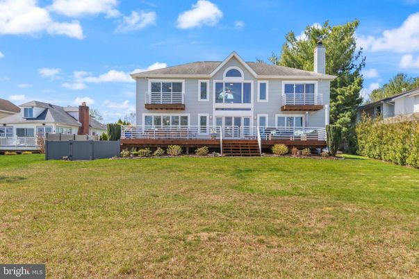 Backyard, Exterior, Facade, Georgian