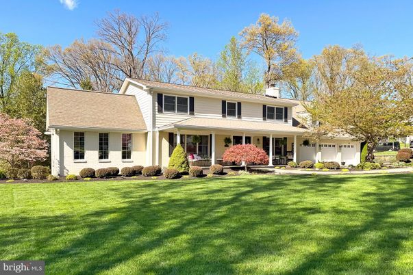 Backyard, Exterior, Facade, Farmhouse