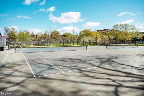 Exterior, Tennis Courts