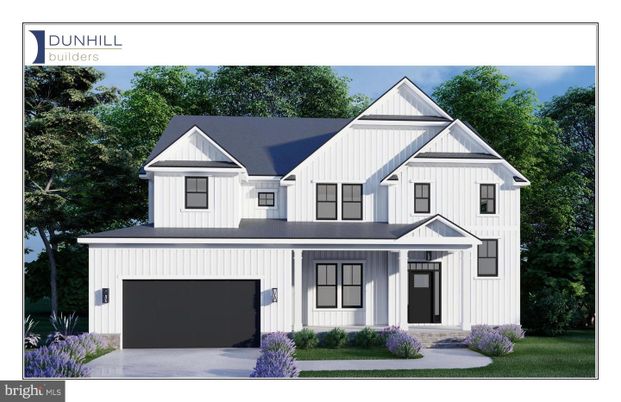 Attached, Exterior, Facade, Farmhouse