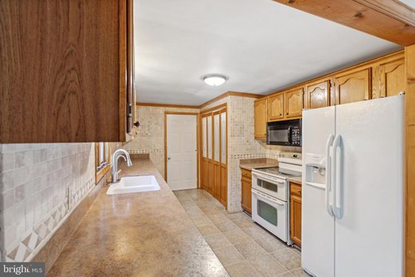 Interior, Kitchen