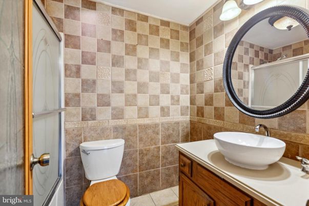 Bathroom, Interior