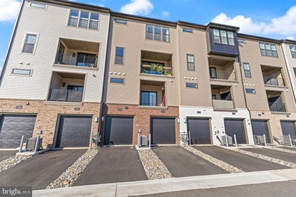 Attached, Exterior, Facade, Brick Facade, Rowhouse