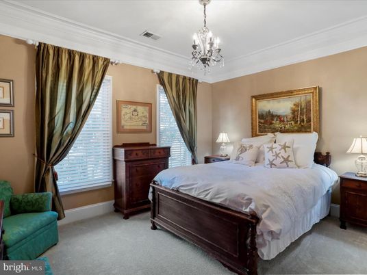 Bedroom, Chandelier, Interior, Pendant Lights