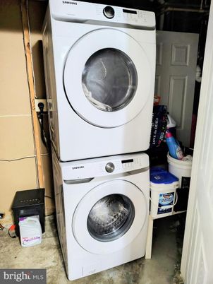 Interior, Utility Closets, Washer
