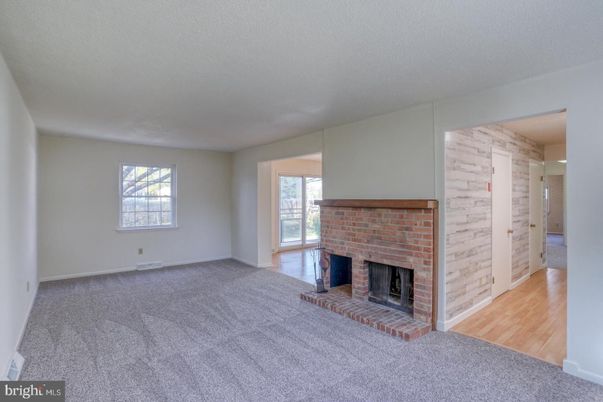 Empty room, Fireplace, Interior, Wood Texture Flooring