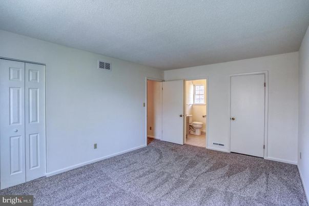 Bathroom, Empty room, Interior