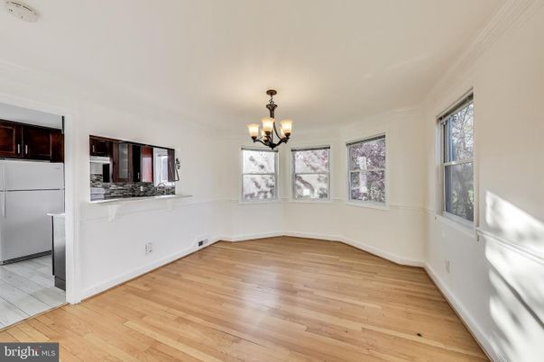 Chandelier, Empty room, Interior, Wood Texture Flooring