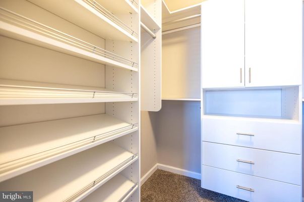 Interior, Walk-in Closets