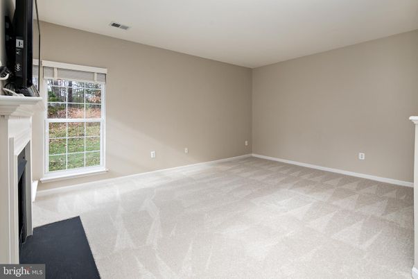 Empty room, Fireplace, Interior
