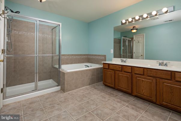 Bathroom, Dual Sink Vanities, Glass Shower, Interior